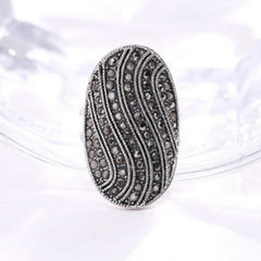 Antique Retro Black Rhinestone Ring